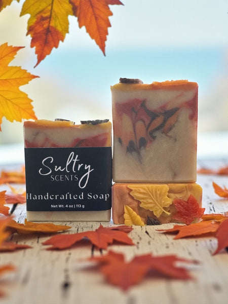 Leaves inspired Fall Soap from Sultry Scents with vibrant autumn colors and natural leaf designs